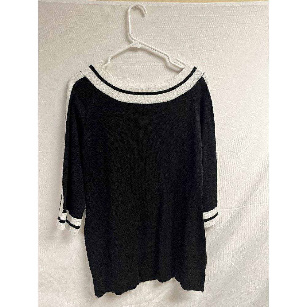 White House Black Market Womens Sweater 3/4 Sleeve Black White Size Medium